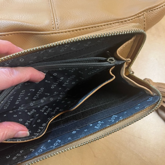 Olivia + Joy tan tassle shoulder bag purse with matching wallet - Picture 4 of 14